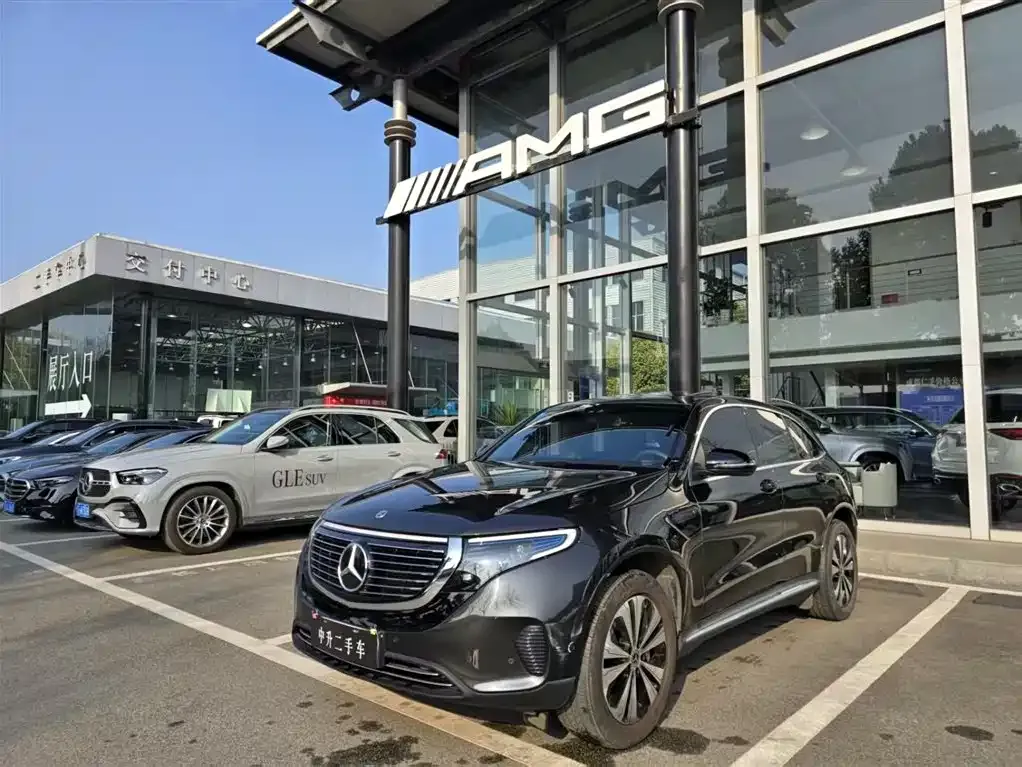 Mercedes-Benz EQC — фото 3