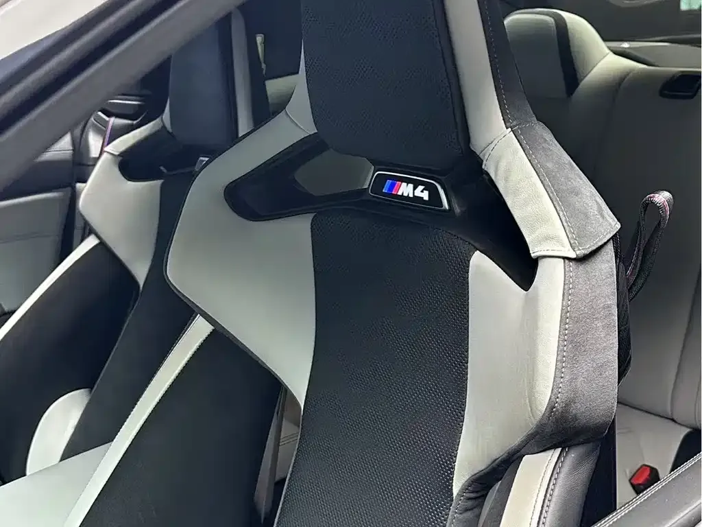 BMW M4 — фото 2