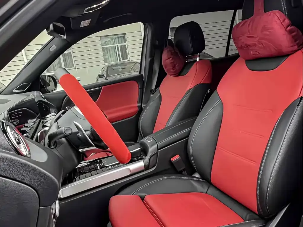 Mercedes-Benz GLB AMG — фото 7