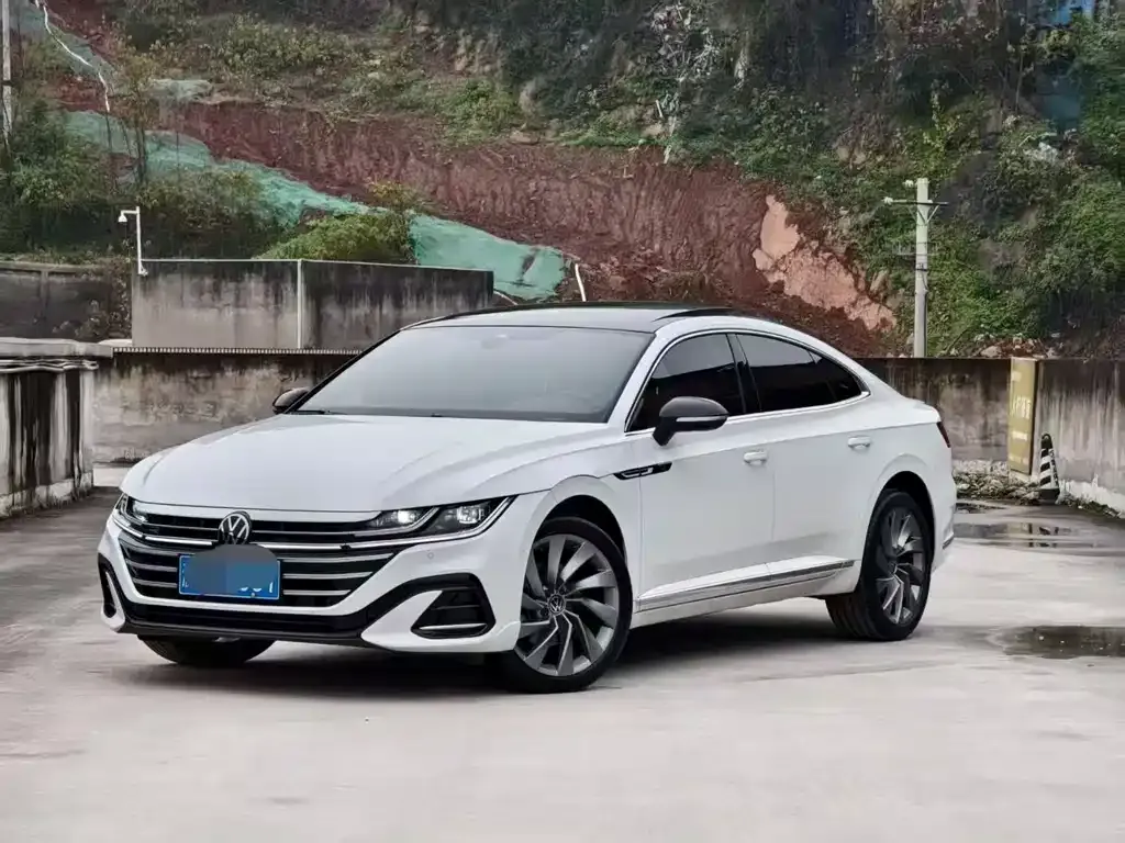 Volkswagen CC — фото 1