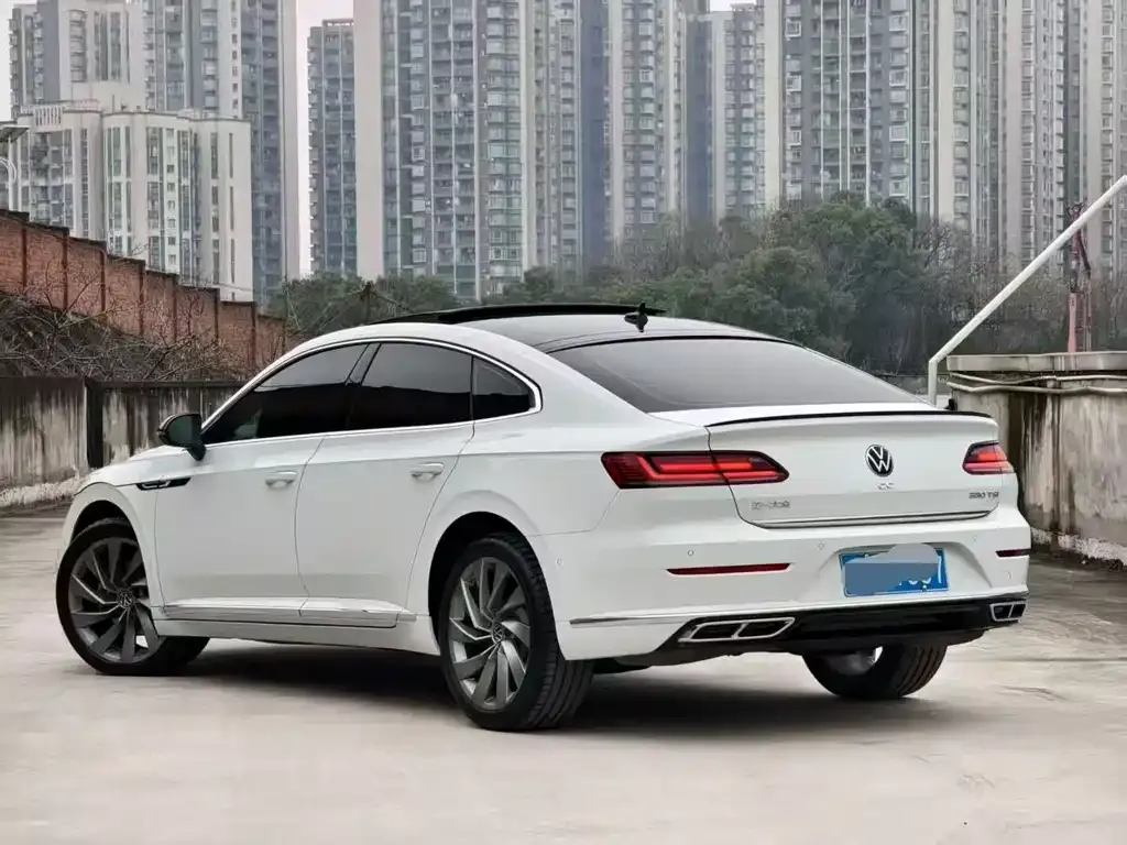 Volkswagen CC — фото 3