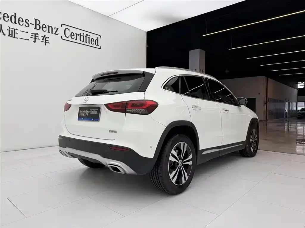 Mercedes-Benz GLA — фото 10