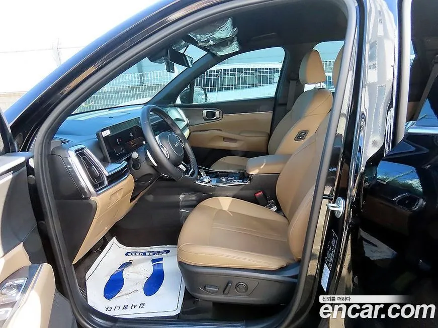 Kia Sorento — фото 8
