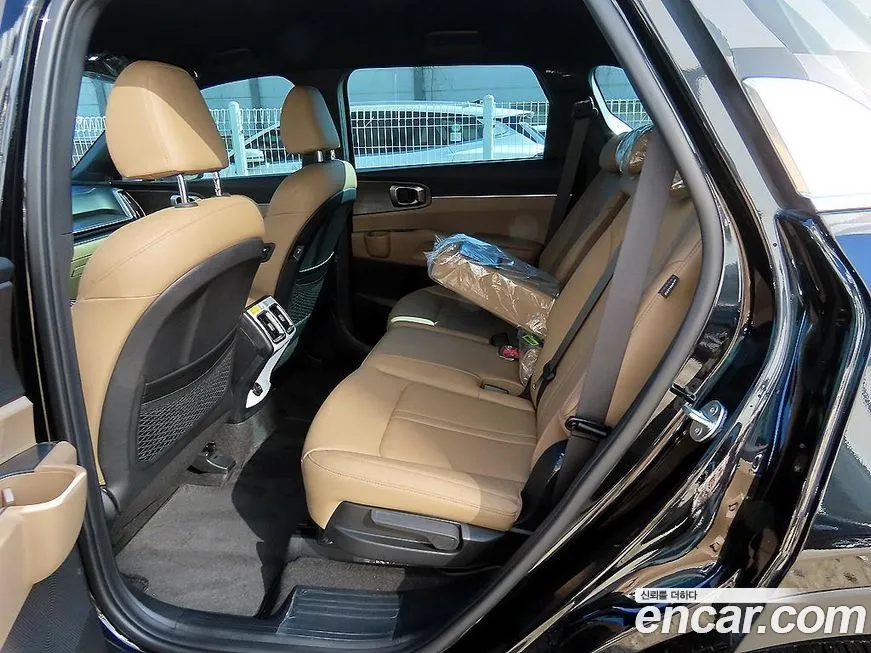 Kia Sorento — фото 5