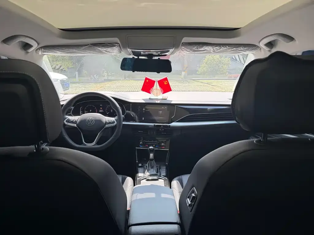 Volkswagen Passat — фото 2