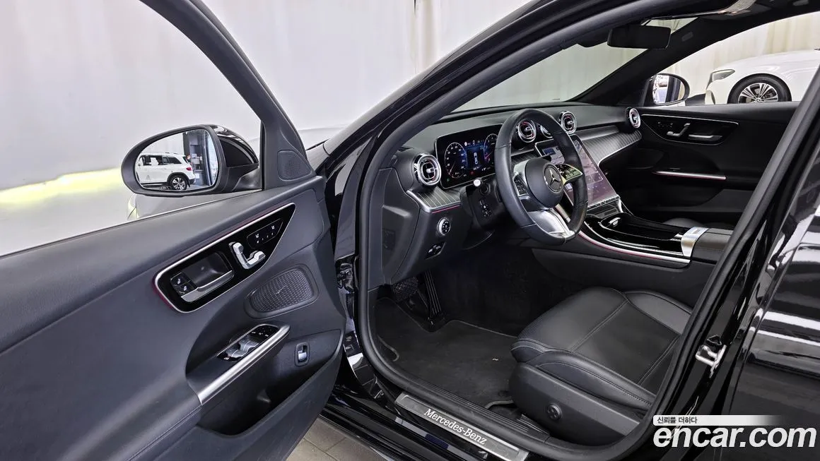 Mercedes-Benz C-Class — фото 10