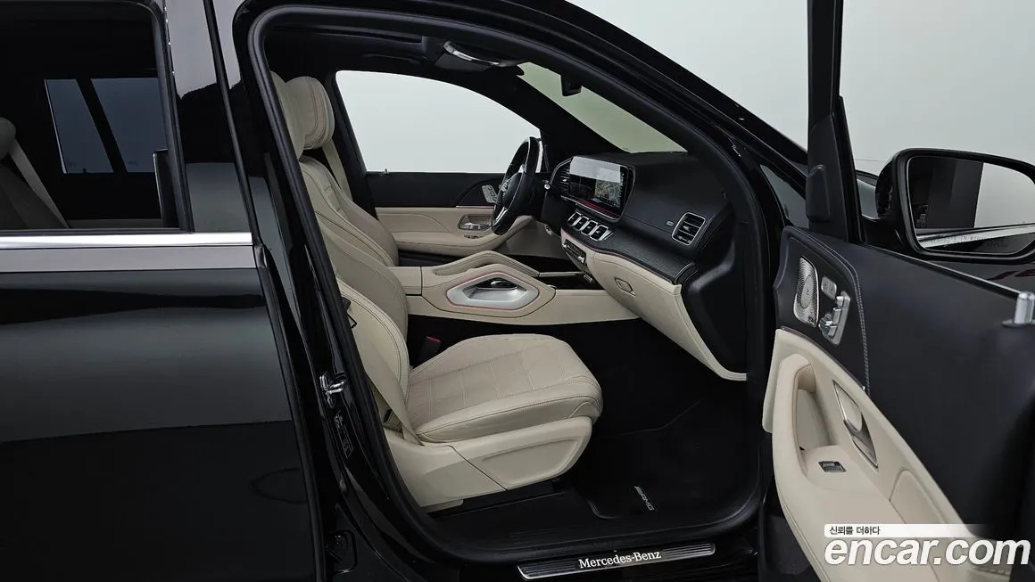 Mercedes-Benz GLS-Class — фото 6