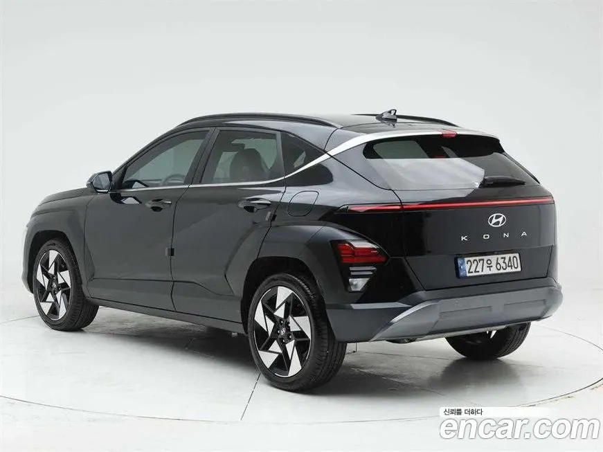 Hyundai Kona — фото 2
