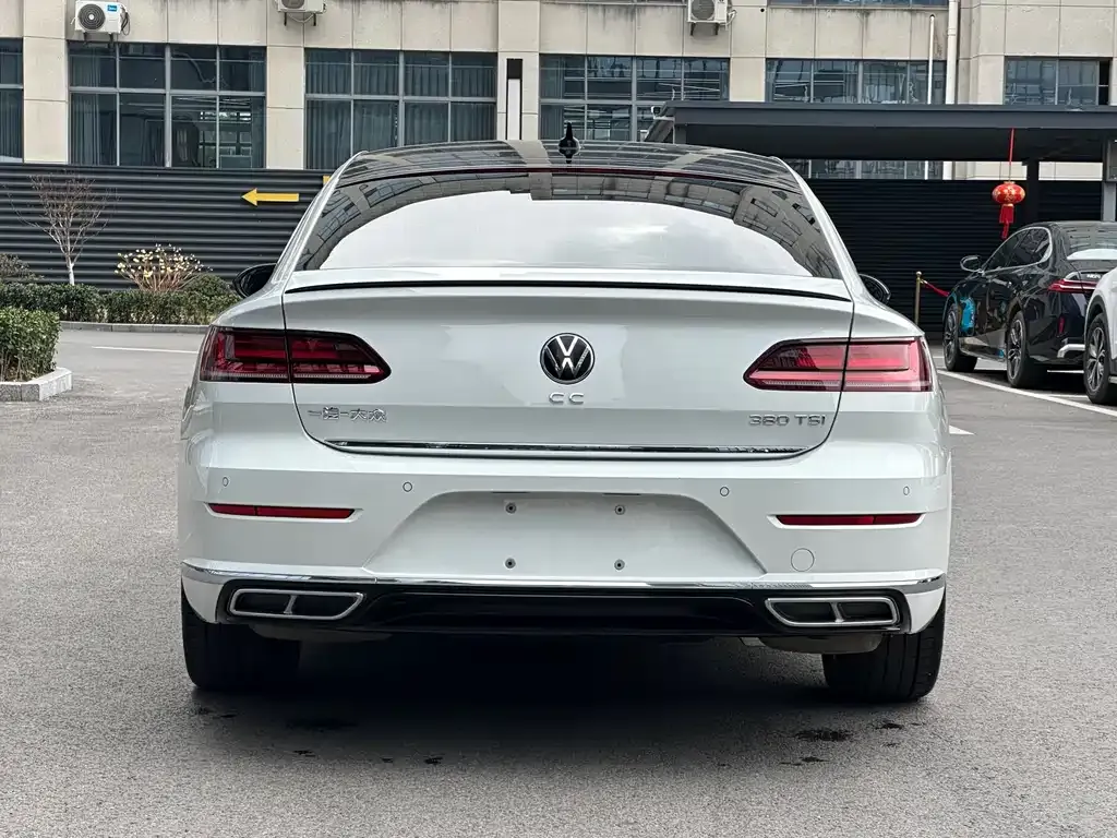Volkswagen CC — фото 7