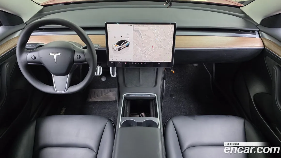 Tesla Model 3 — фото 8