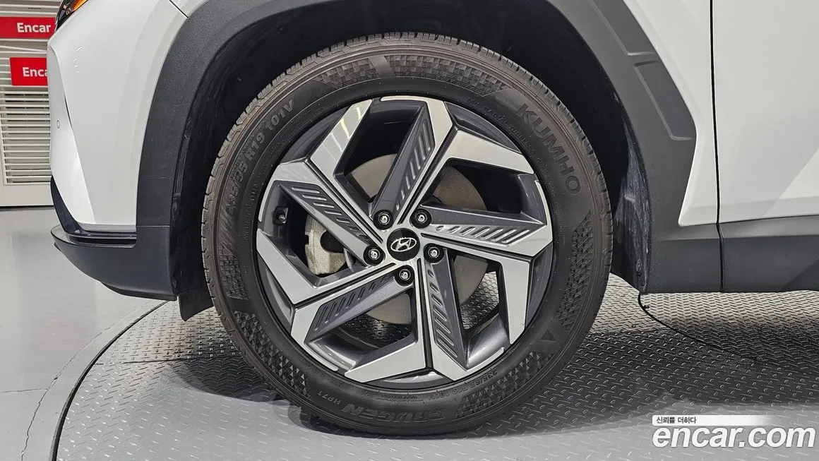 Hyundai Tucson — фото 4