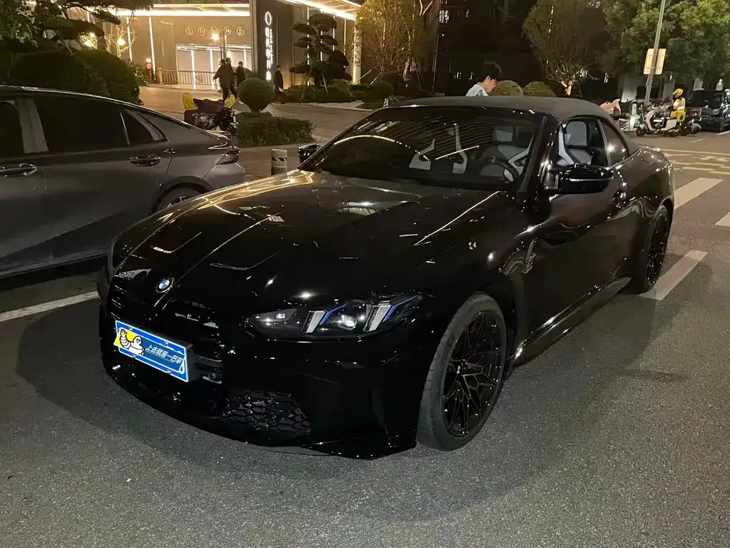 BMW M4 — фото 1
