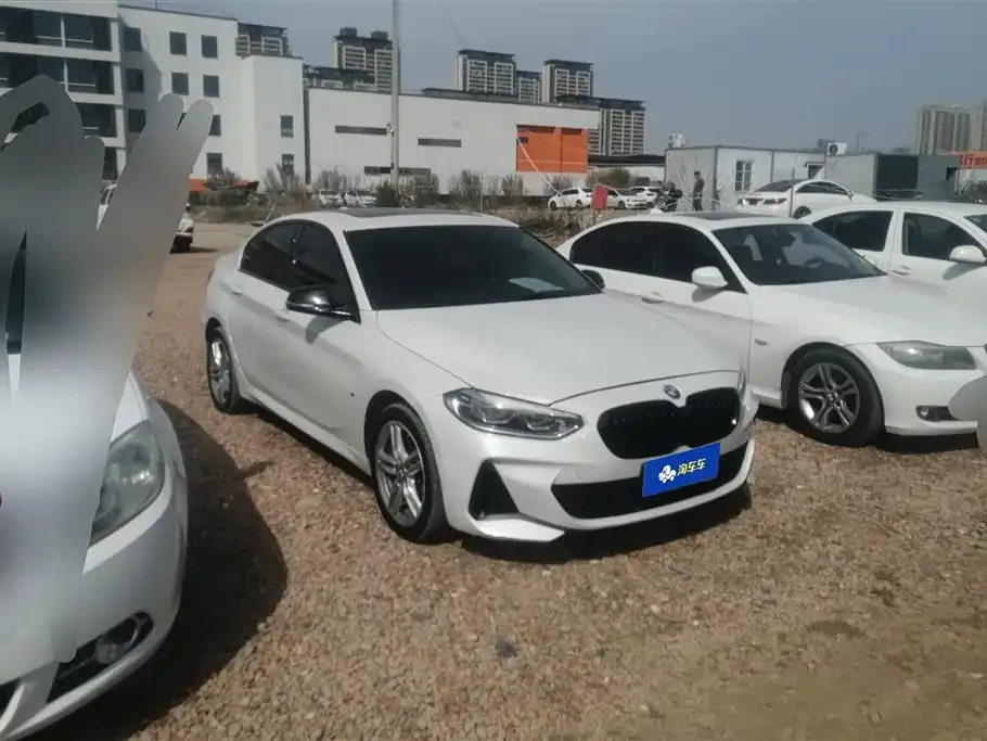 BMW 1 Series — фото 1
