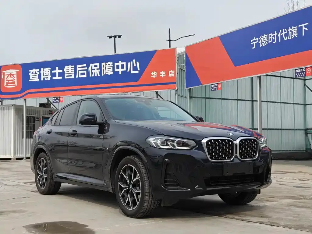 BMW X4 — фото 4