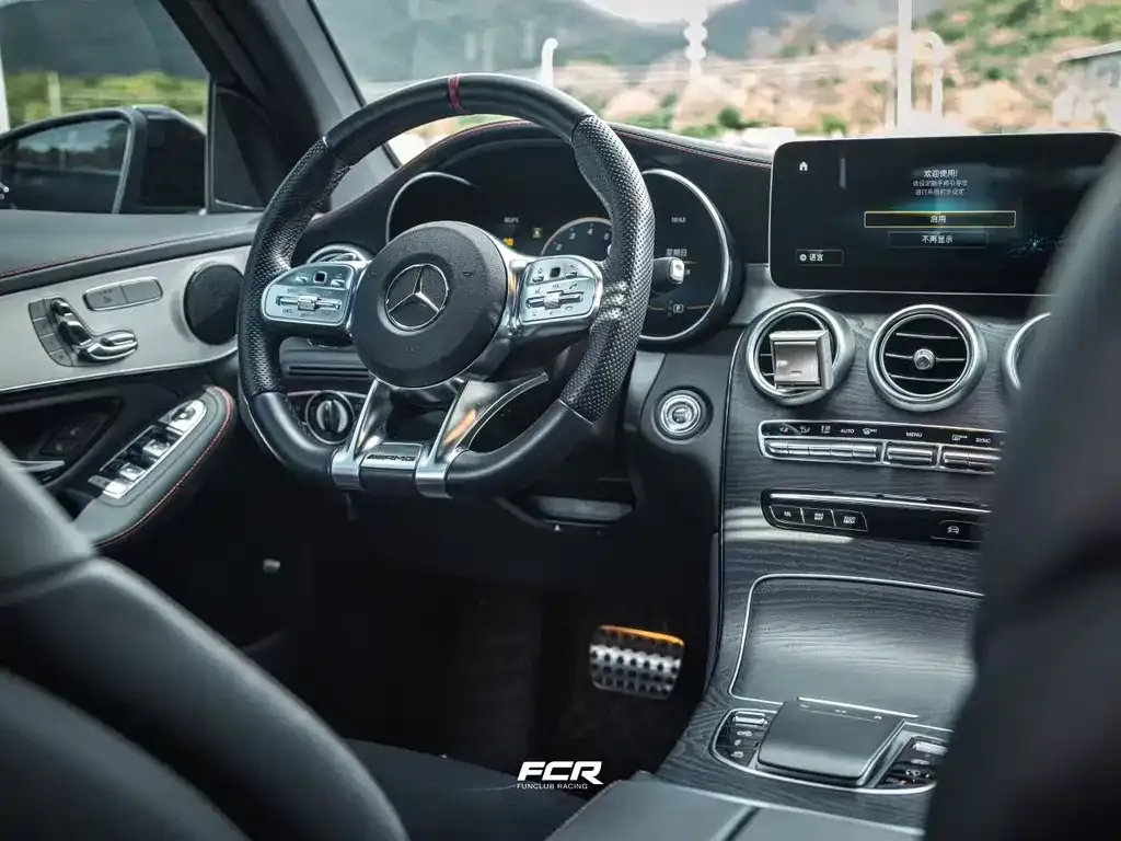 Mercedes-Benz GLC Coupe AMG — фото 9