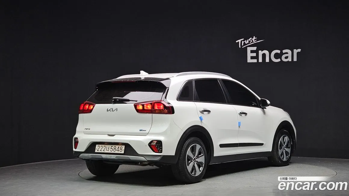 Kia Niro — фото 3