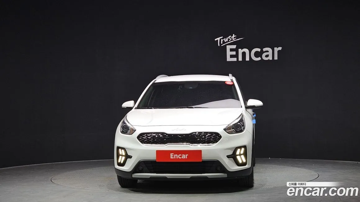 Kia Niro — фото 10