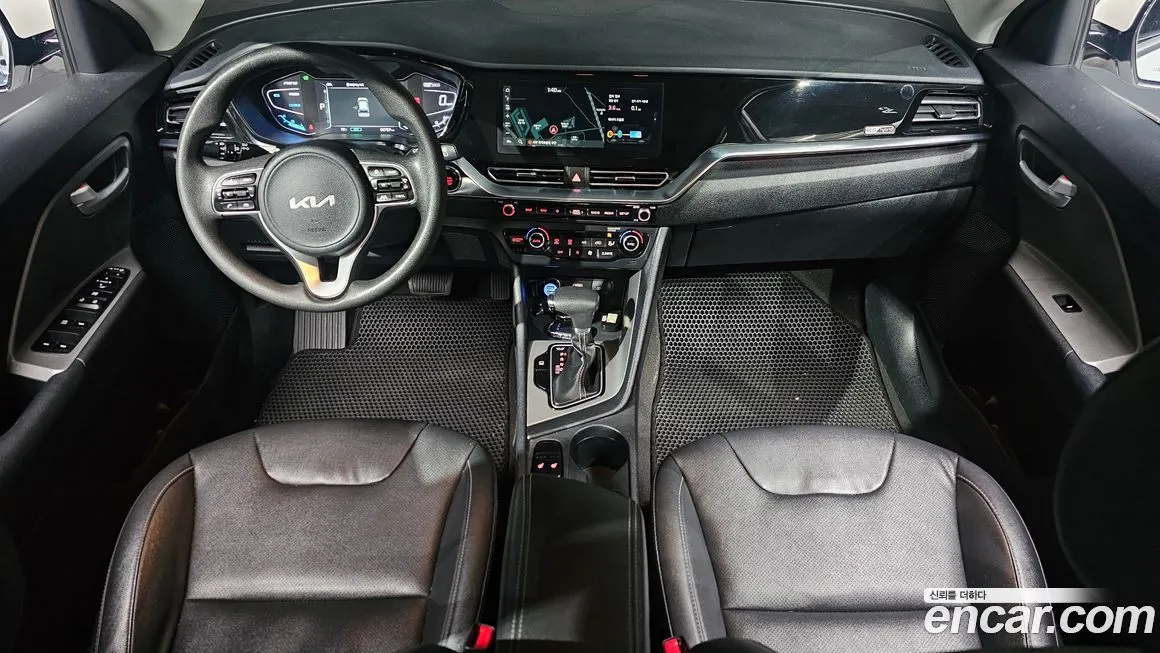 Kia Niro — фото 4