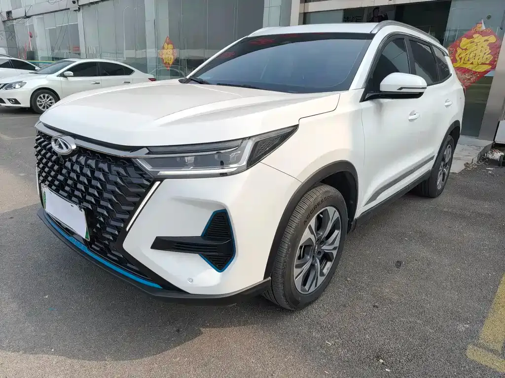 Chery Tiggo 8 PRO NEV — фото 1