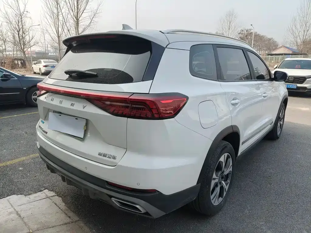 Chery Tiggo 8 PRO NEV — фото 5