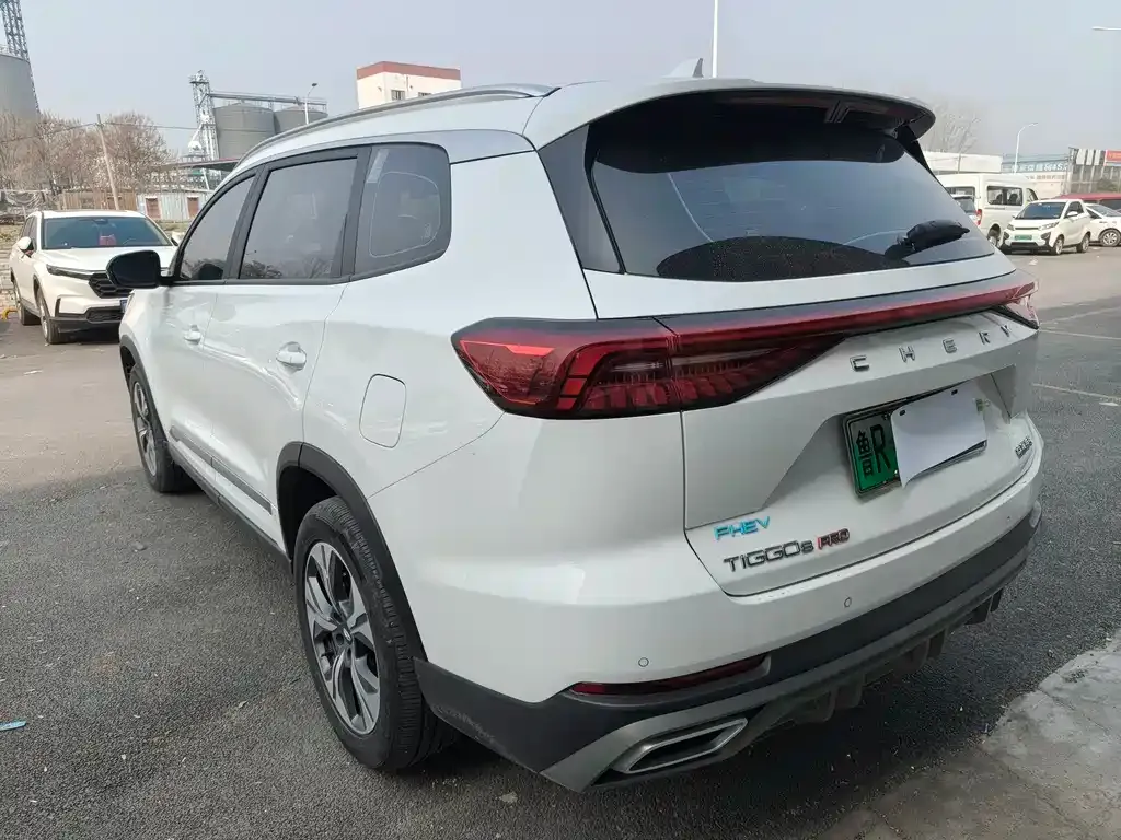 Chery Tiggo 8 PRO NEV — фото 10