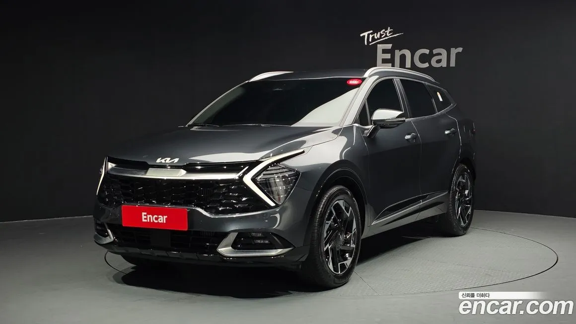 Kia Sportage — фото 1
