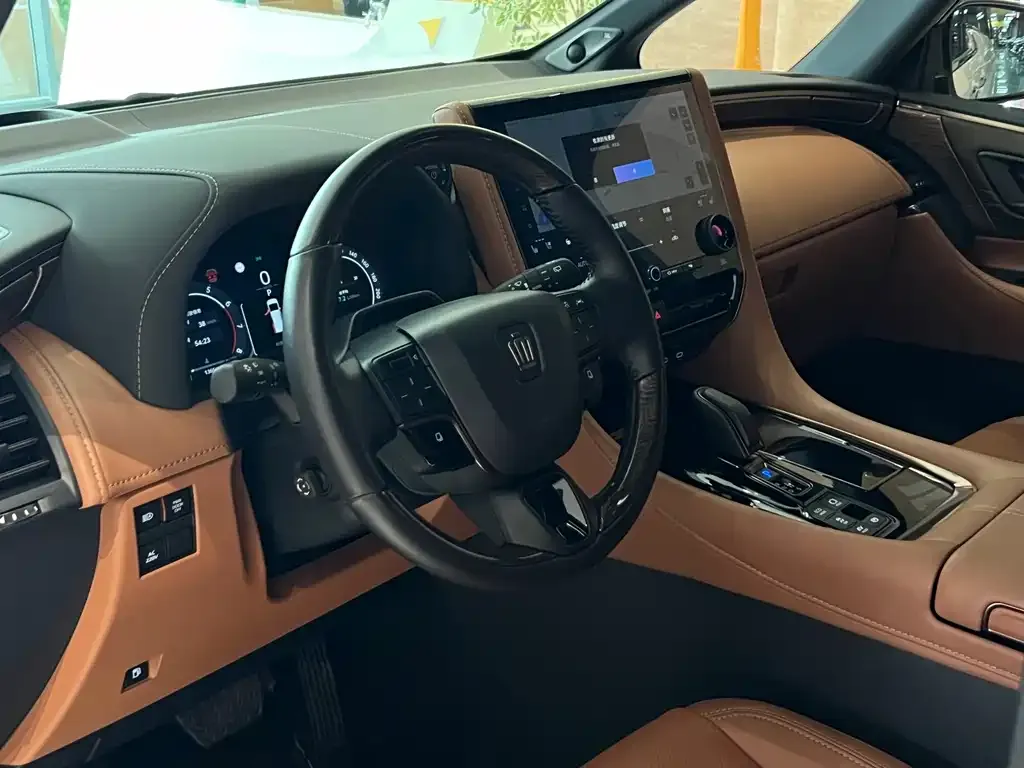 Toyota Vellfire — фото 5