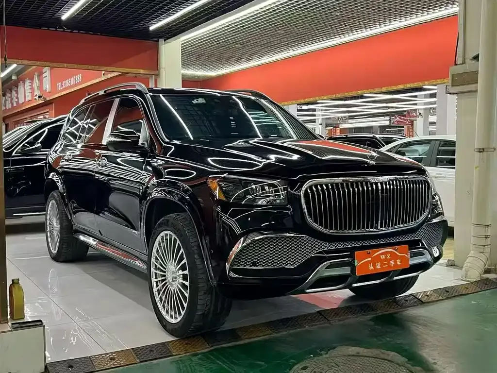 Mercedes-Benz GLS — фото 6