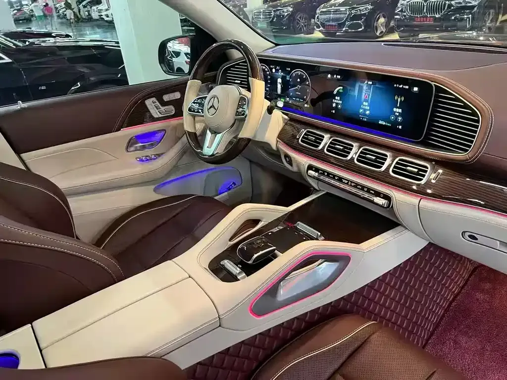 Mercedes-Benz GLS — фото 2