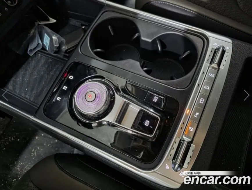 Kia Carnival — фото 10