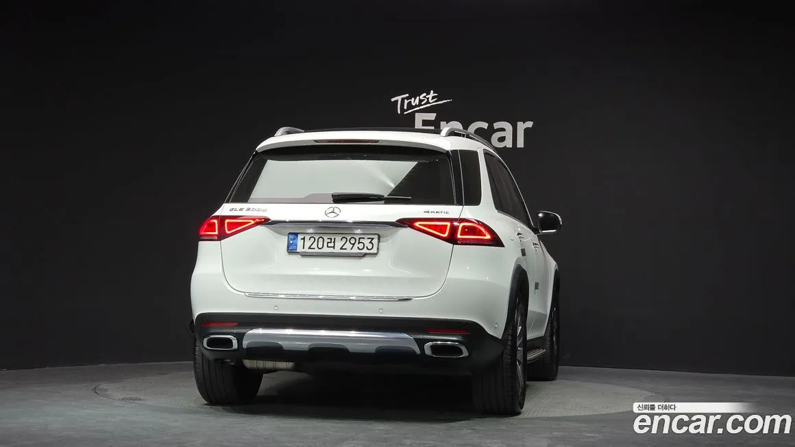 Mercedes-Benz GLE-Class — фото 3