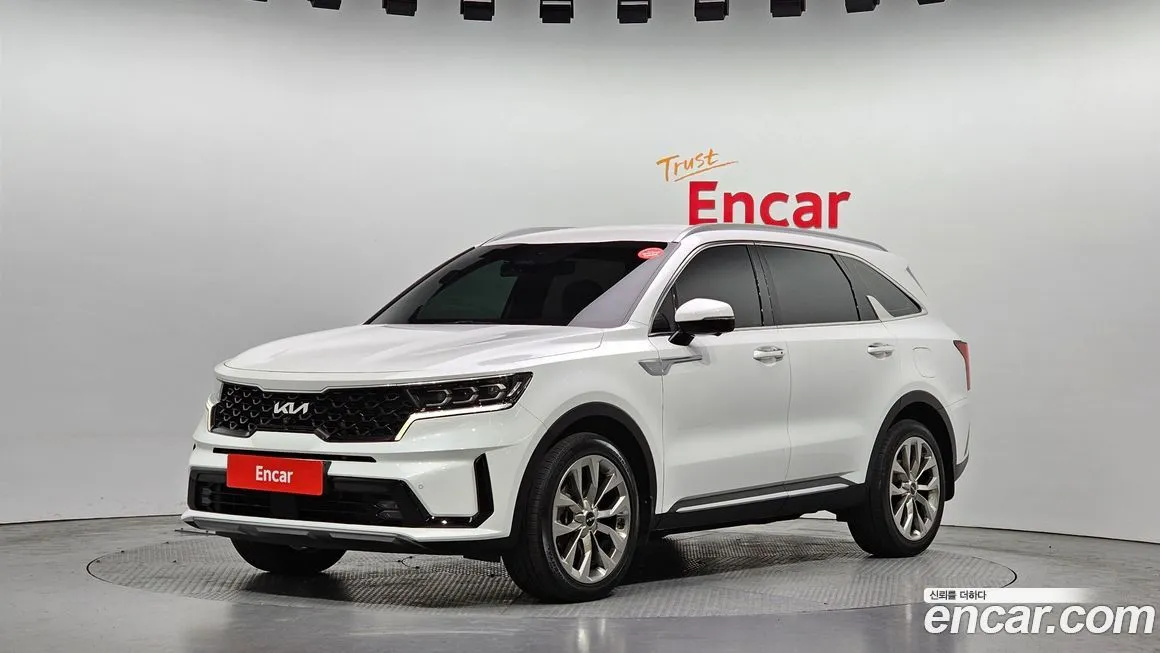 Kia Sorento — фото 1