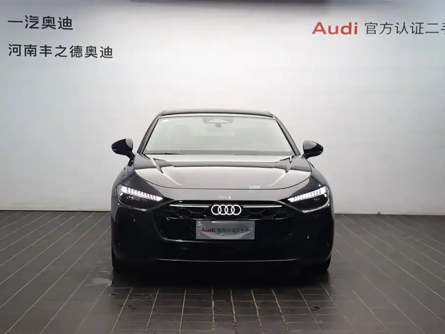 Audi A5L — фото 2