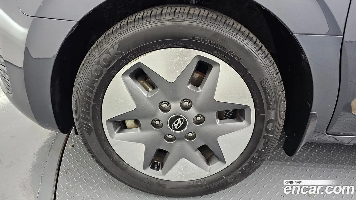 Hyundai Staria — фото 10