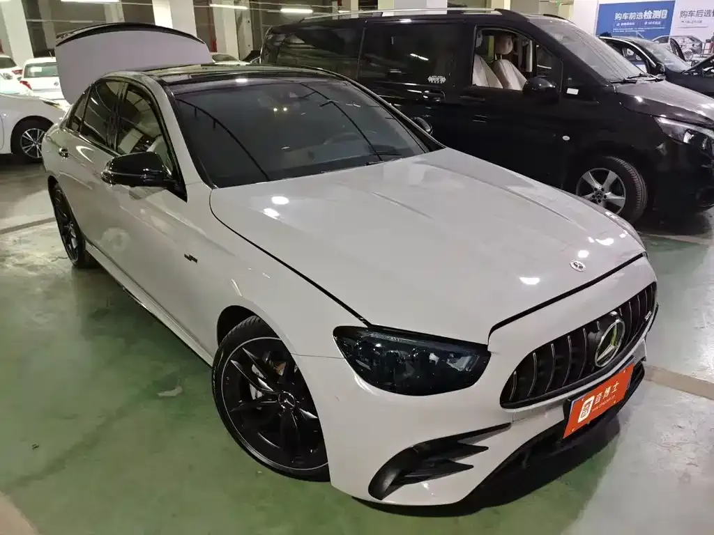 Mercedes-Benz E-Class AMG — фото 1