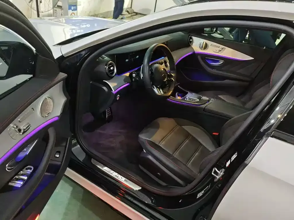 Mercedes-Benz E-Class AMG — фото 4