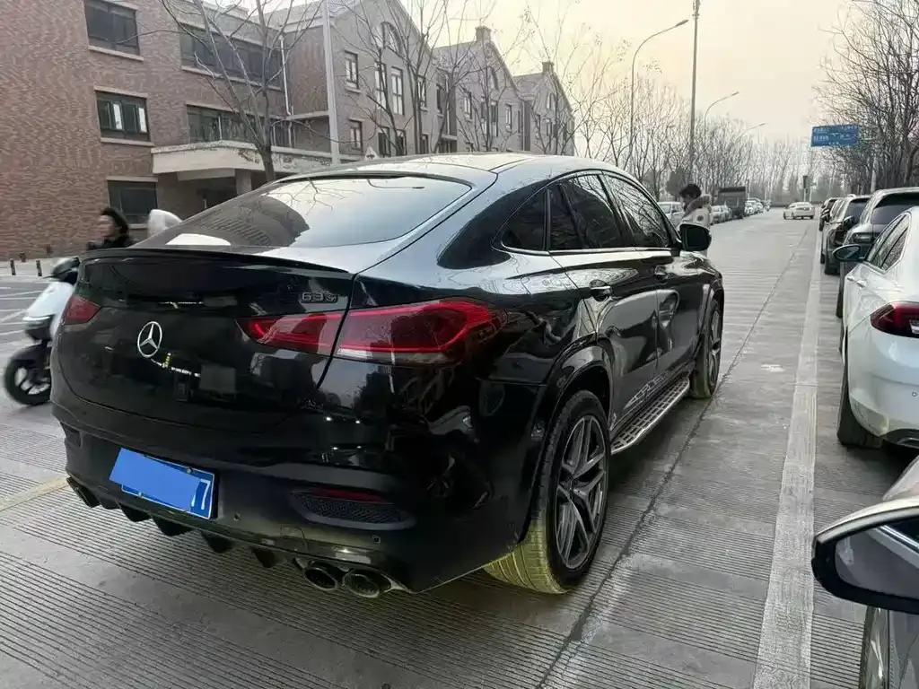 Mercedes-Benz GLE AMG — фото 8