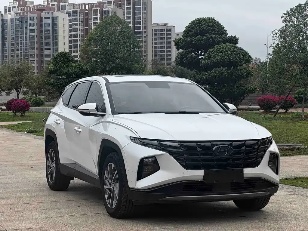 Hyundai Tucson — фото 6