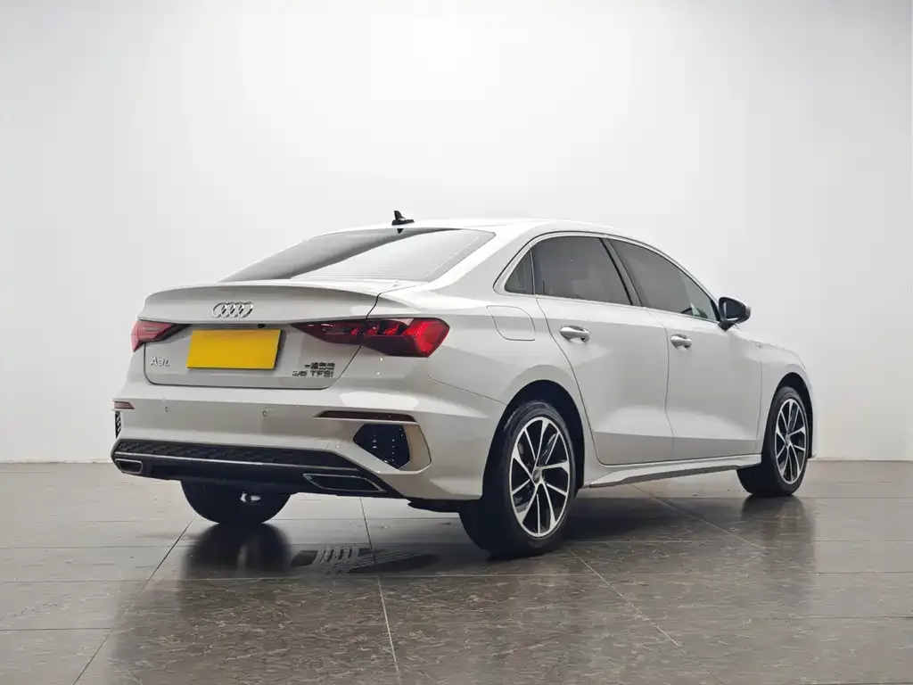 Audi A3 — фото 5