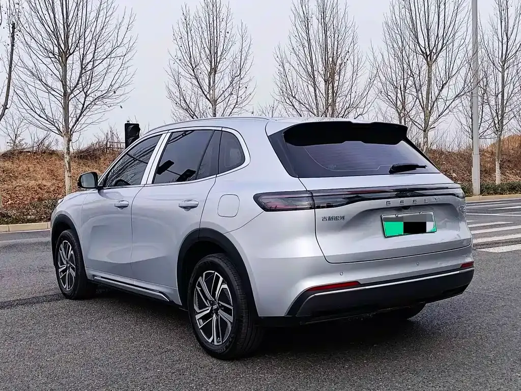 Geely 银河星舰7 — фото 9