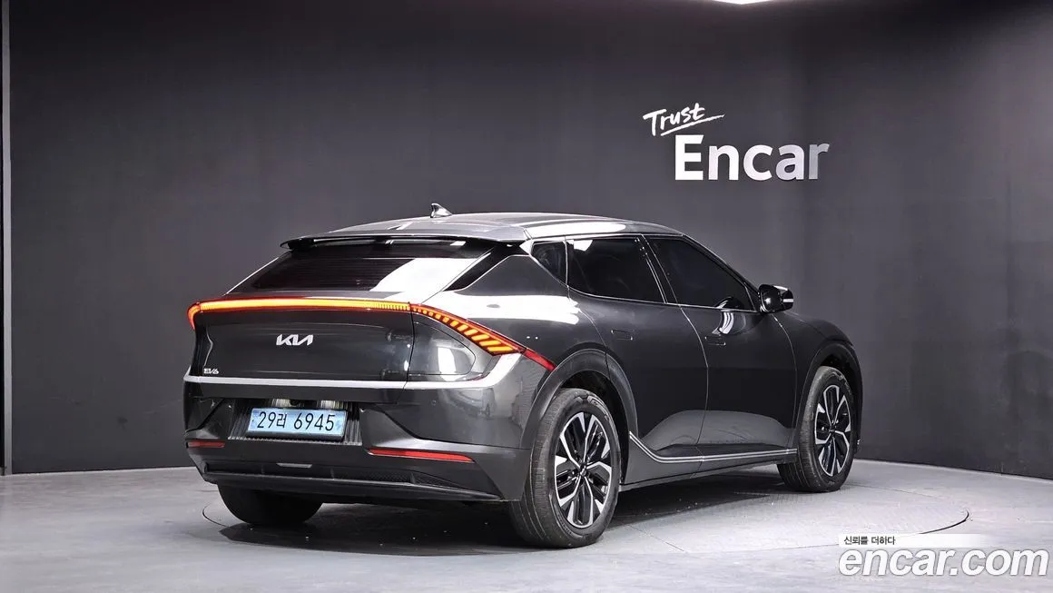 Kia EV6 — фото 4