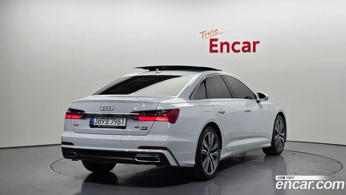 Audi A6 — фото 8