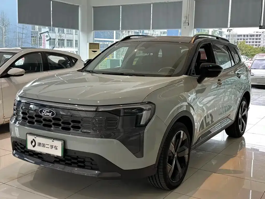 Ford Equator Sport New Energy — фото 1