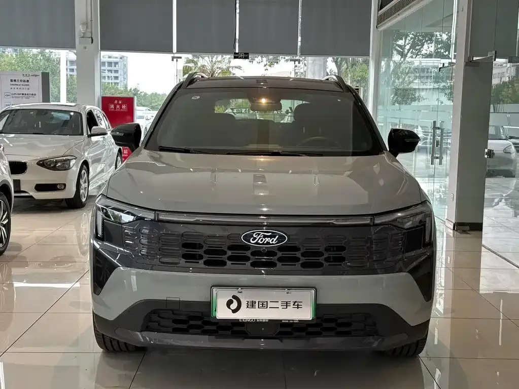 Ford Equator Sport New Energy — фото 8