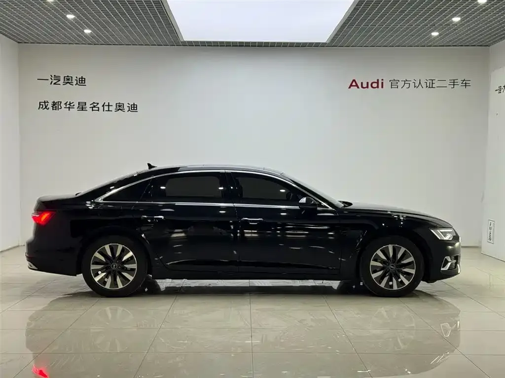 Audi A6L — фото 5