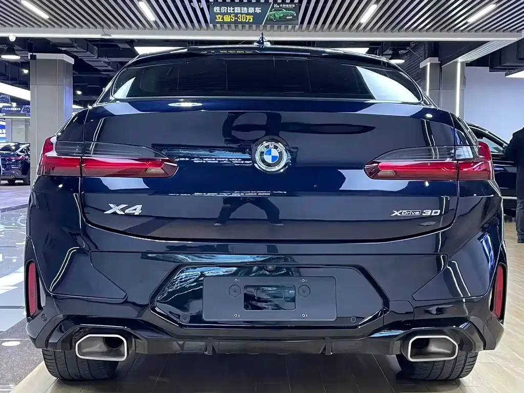 BMW X4 — фото 5