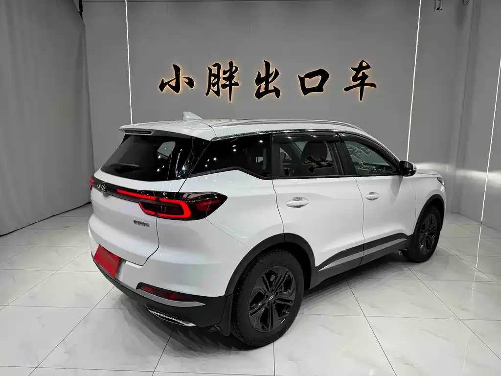 Chery Tiggo 7 — фото 5