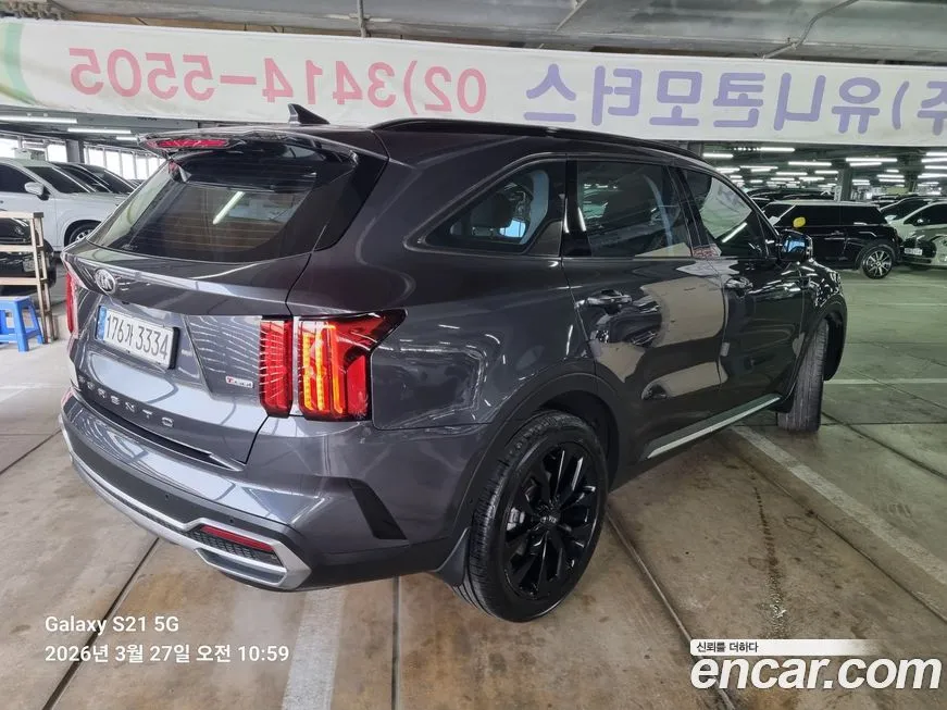 Kia Sorento — фото 3
