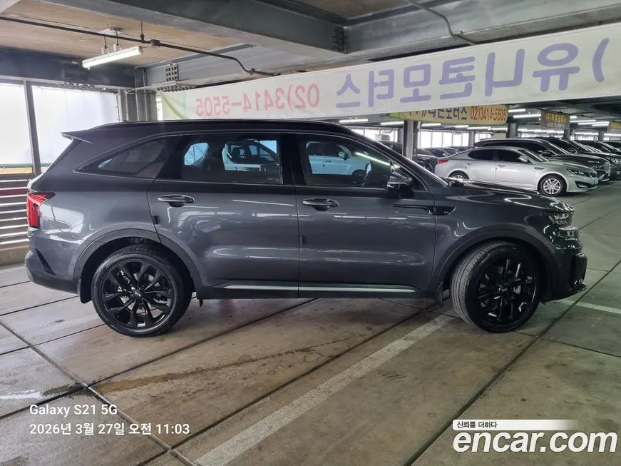 Kia Sorento — фото 6