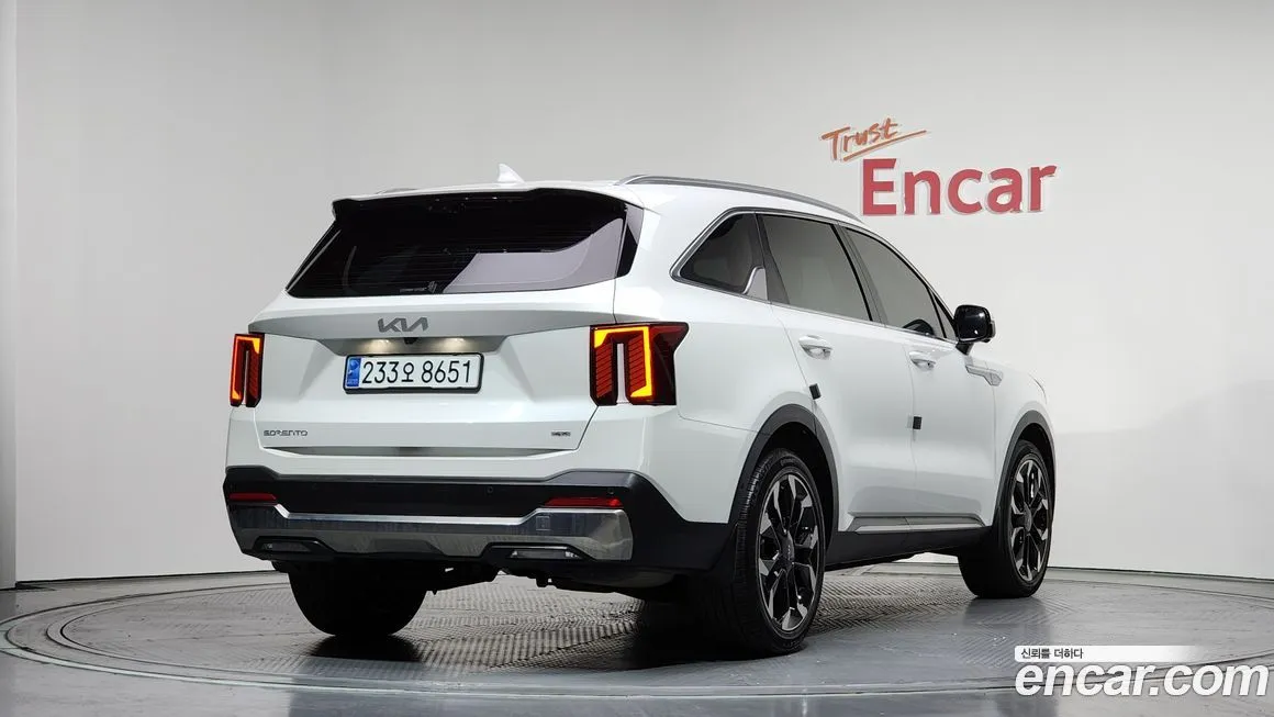 Kia Sorento — фото 10